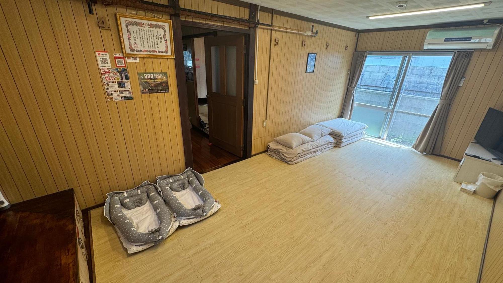 Okinawa Naha Jinjin -沖縄伝統体験型宿じんじん- 客房 照片